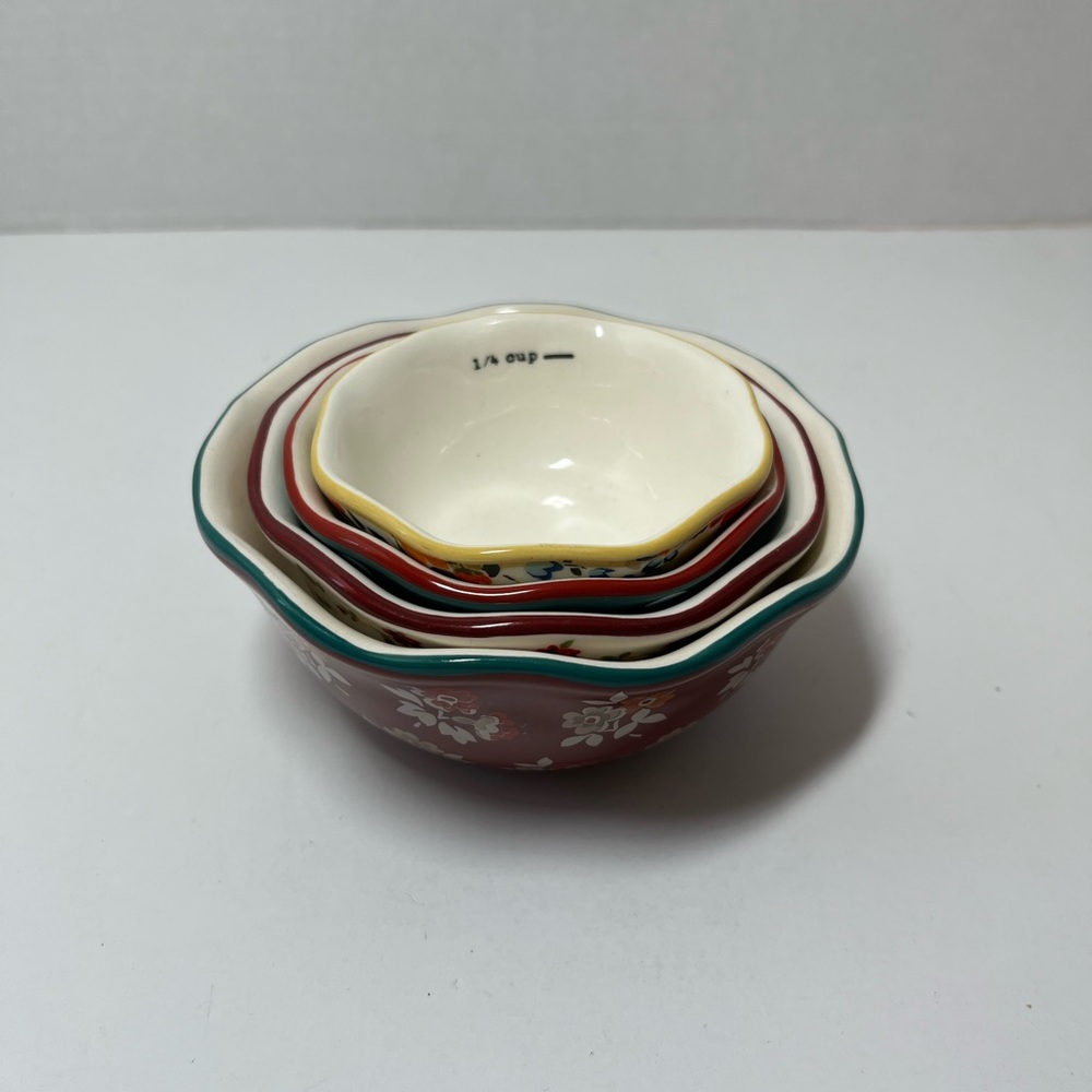The Pioneer Woman 4-Piece Ceramic Measuring Bowls